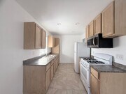 Photo - 302 E Blueridge Ave