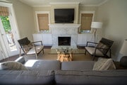 Gas Burning Fireplace - 1420 Bonnie Brae St House