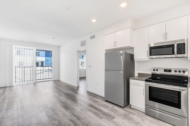 Photo - 1249 W 39th Pl Apartment Unit 203