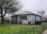 Photo - 306 W Sunkist St