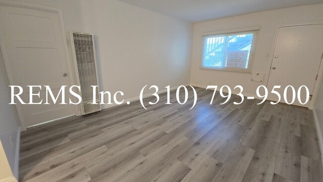 Photo - Remodeled 1 Bedroom Upstairs Apartment w/ Garage Parking Unit 9038