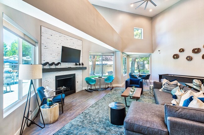 Photo - Mountain Vista