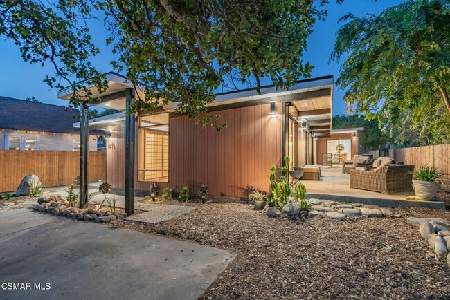 Photo - 1411 Ojai Rd House