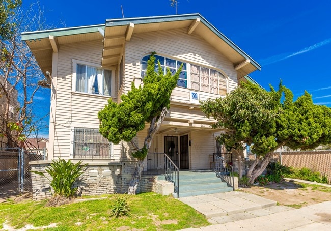 Building Photo - 2707 W 14th St