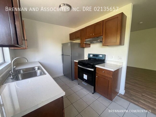 Photo - 1540 Fern St Unit #A
