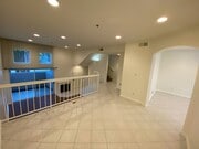 Photo - Awesome Townhouse in El Segundo w/Laundry in Unit, Garage and Pool