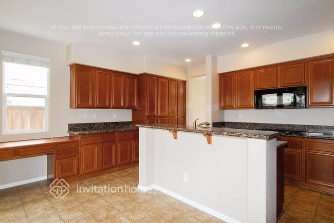 Photo - 2263 Finch Cir