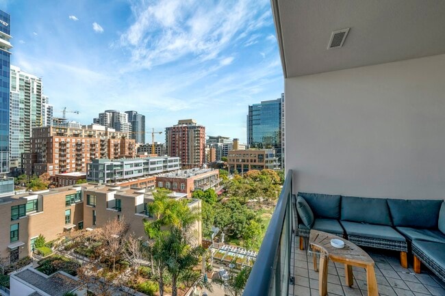Photo - 325 7th Avenue