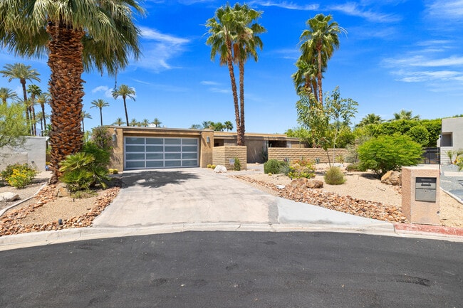 Photo - 70520 Gardenia Ct