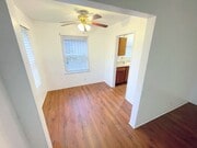 Photo - 3bd/1ba home in Rosewood. Huge backyard an...
