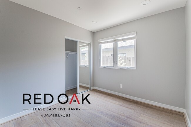 Photo - 4527 Lexington Ave Unit 4527