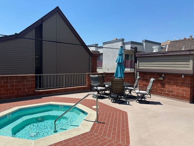 Photo - 248 W Loraine St Unit 201