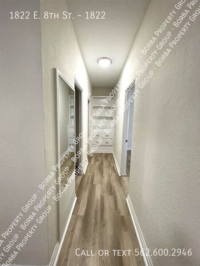 Photo - 1822 E 8th St Unit 1822