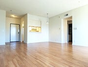 Photo - 553 S St Andrews Pl