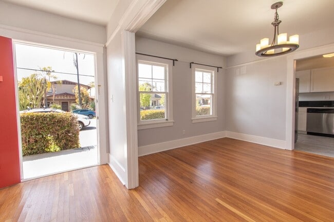 Photo - Charming North Park 2 Bedroom with Washer/Dryer, Backyard & Parking! Unit 3042