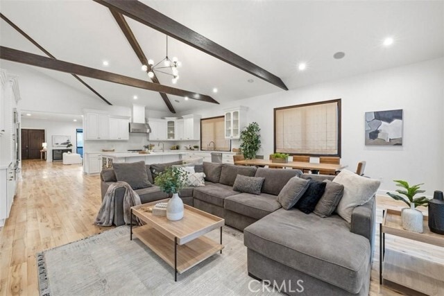 Building Photo - 22953 Oxnard St