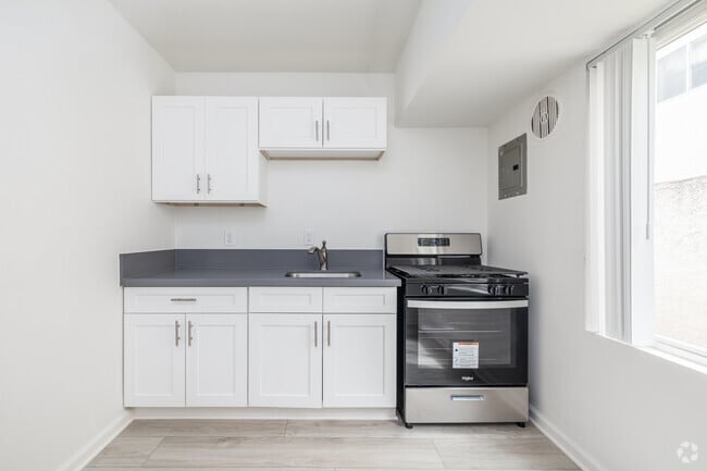 Studio - 400SF - Kitchen - Emerald Villas