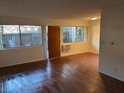 Photo - 12415 Archwood St