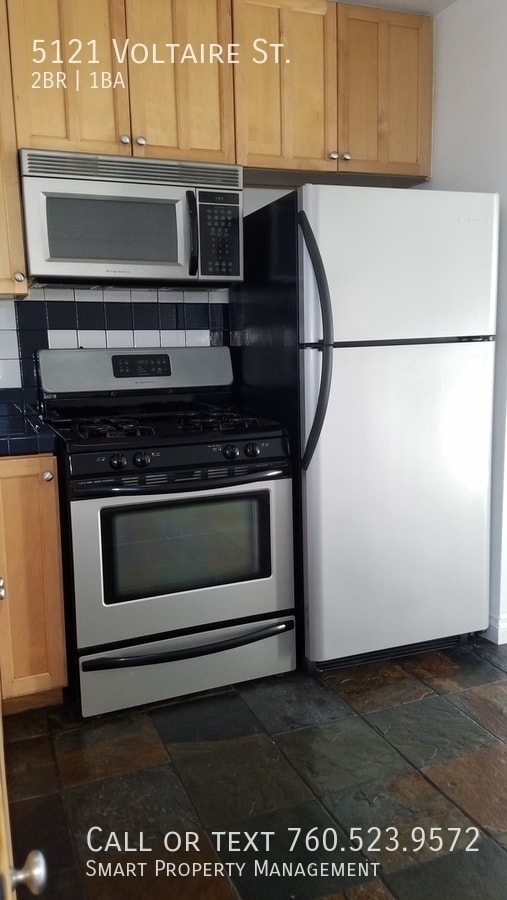 Photo - 5121 Voltaire St