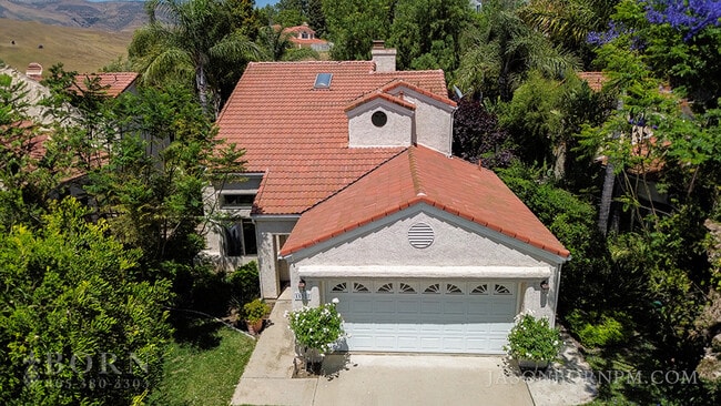 Photo - 15327 Braun Ct House