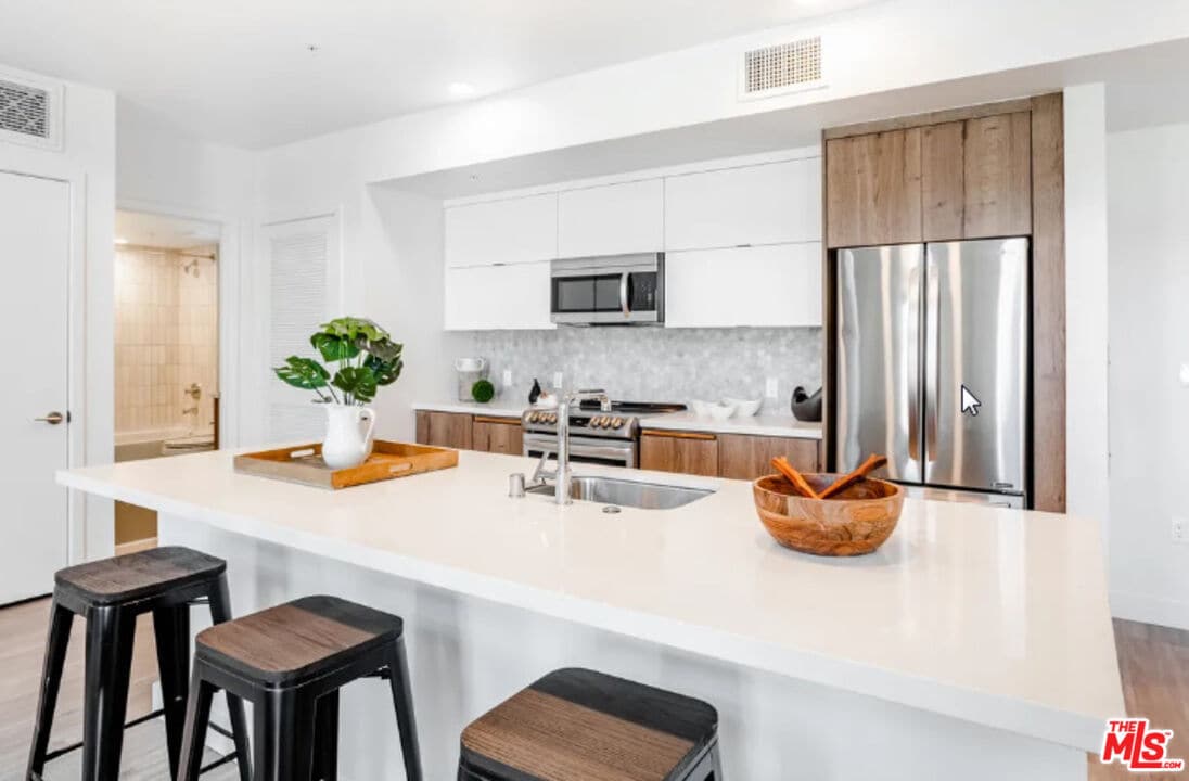 Photo - 800 S Harvard Blvd Apartment Unit 218