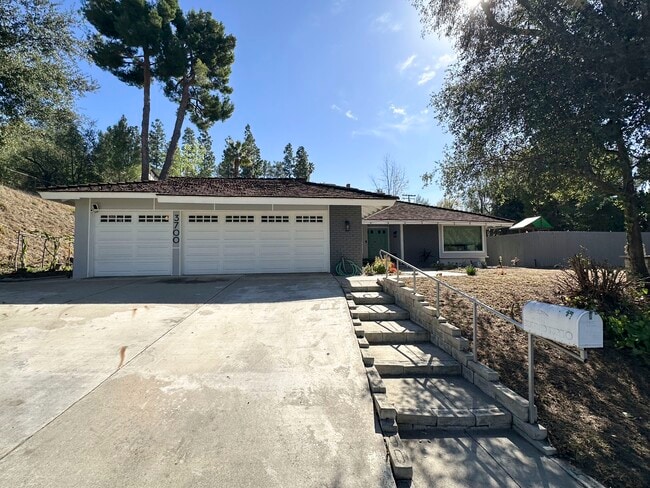 Photo - 3700 San Augustine Dr House