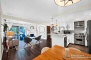 Photo - 15511 Sherman Way