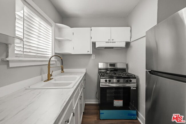 Photo - 5724 La Mirada Ave