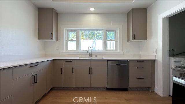 Photo - 2315 Berry St