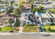 Photo - 4937 Taft St