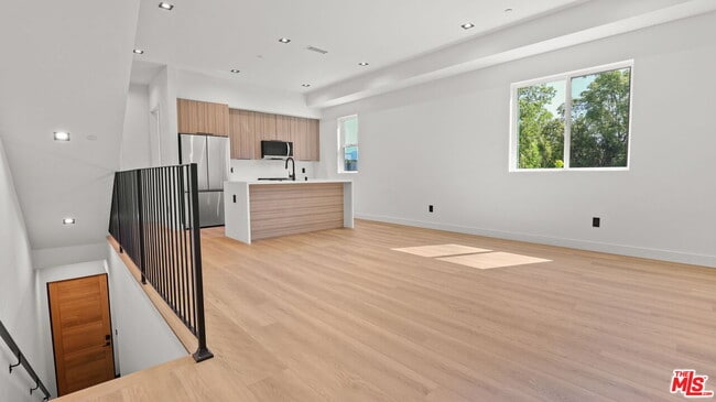 Photo - 10842 Peach Grove St Unit 1/2