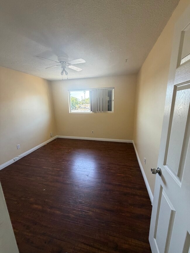 Photo - 3412 W Canoga Pl Unit 4
