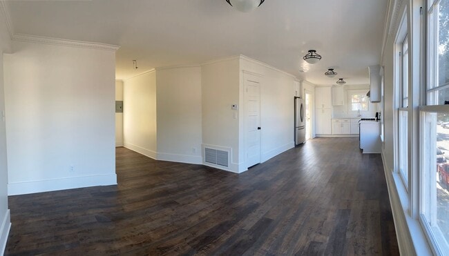 Photo - 344W Unit 344