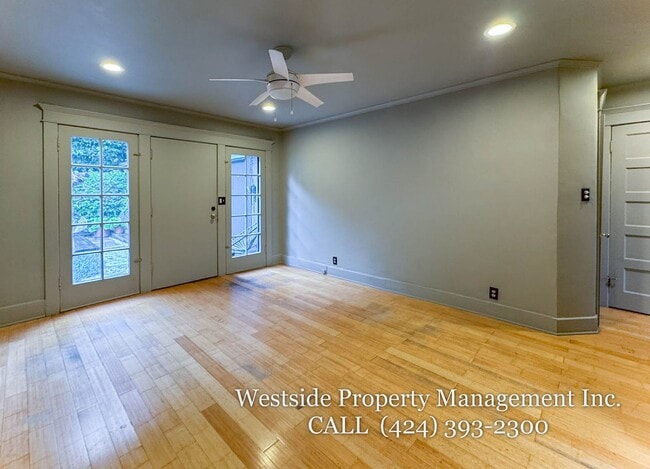 Building Photo - 1520 Andalusia Ave Unit 5