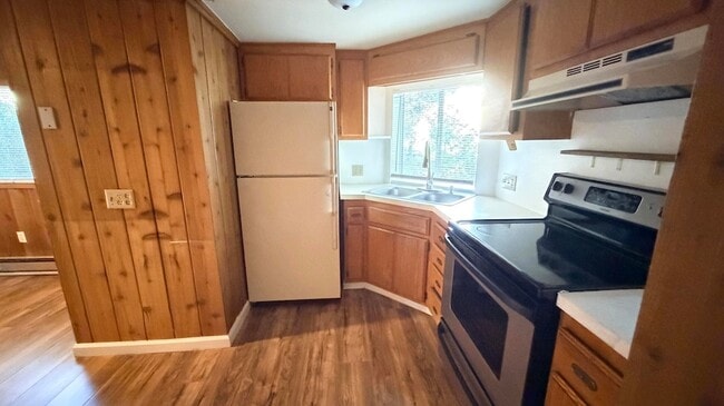 Photo - 23410 CA-243 Unit B
