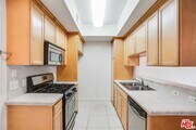 Photo - 3328 Oakhurst Ave Apartment Unit 111