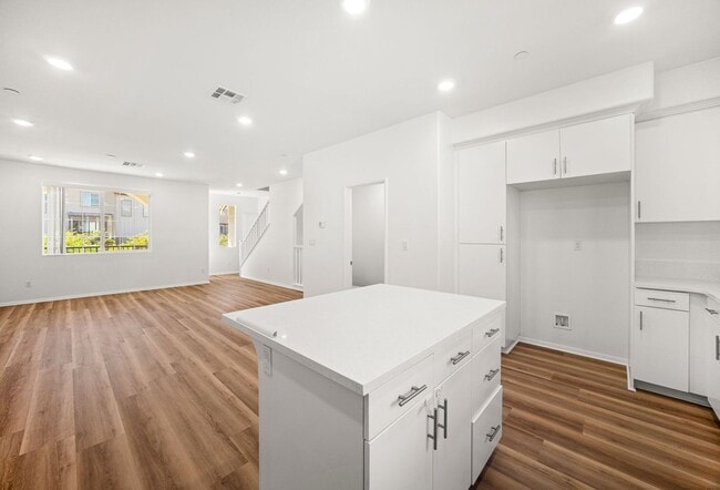 Photo - 7347 Solstice Pl