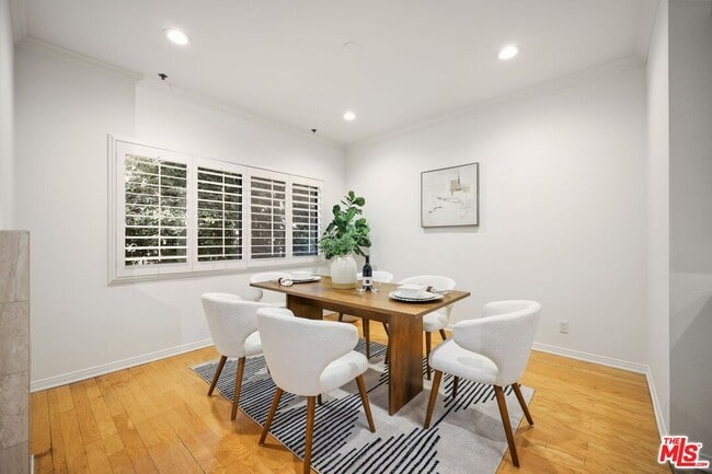 Photo - 11737 Darlington Ave Unit 104