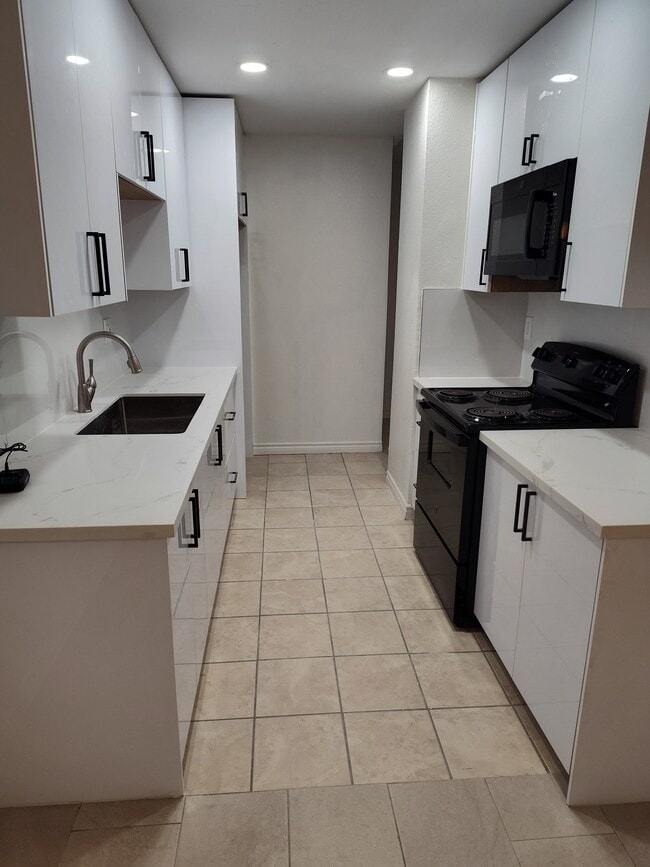 Photo - 13343 Rancho Penasquitos Blvd Unit B104