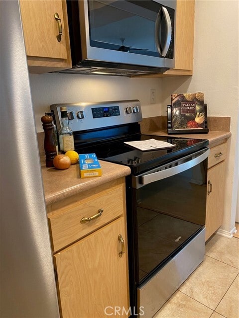 Photo - 5257 Radford Ave Unit 301