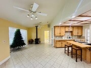 Photo - 41024 16th St W