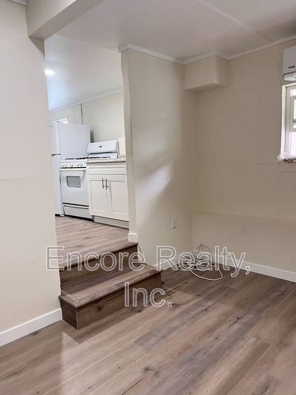 Photo - 2780.5 Vista Way