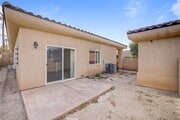 Photo - 79-821 Ave 42