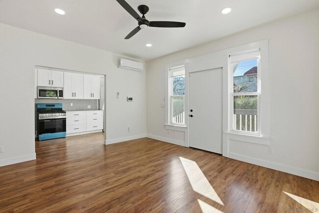 Photo - 312 Brookes Ave Unit A2