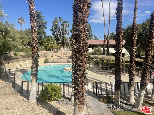 Photo - 2875 N Los Felices Rd Unit 204