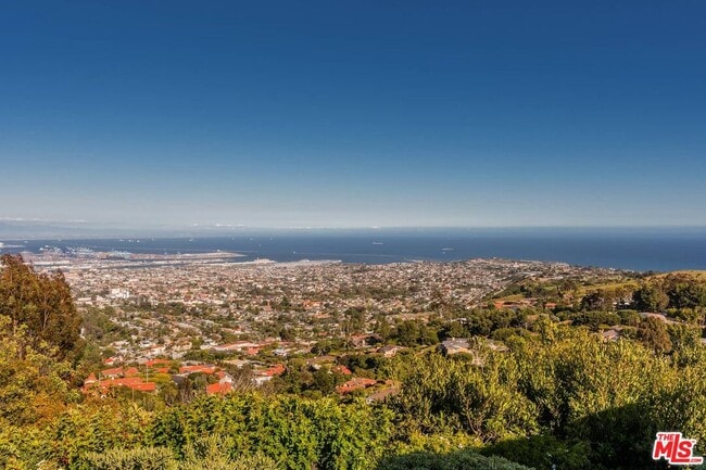 Photo - 6112 Via Subida