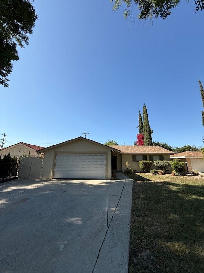Beautiful 3 Bedroom, 2 Bathroom North Hill... - Beautiful 3 Bedroom, 2 Bathroom North Hill... House