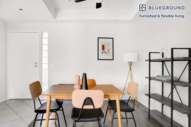 Photo - 4532 Murietta Ave Unit FL2-ID778