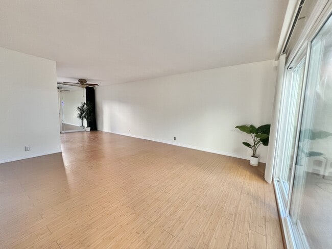 Photo - 6966 Park Mesa Way