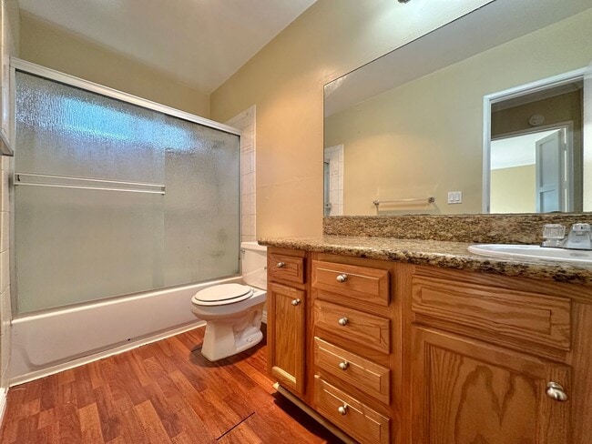 Photo - 1 bedroom Condo located in San Carlos!